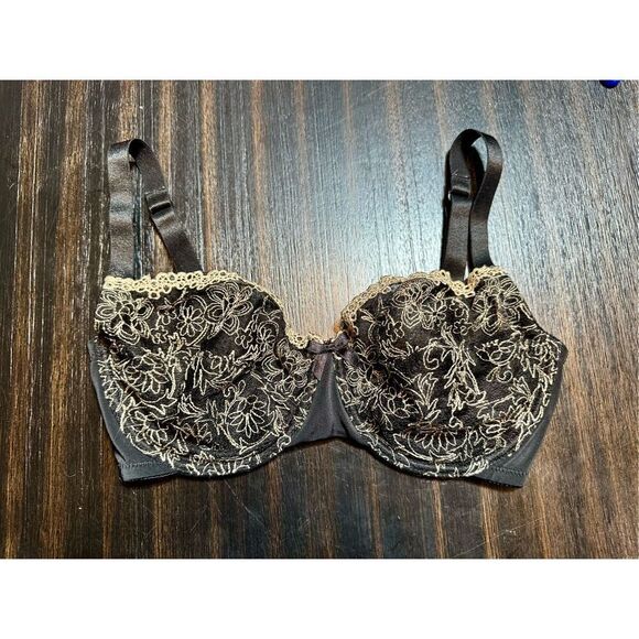 Frederick’s Hollywood bra size 32D with underwire style 1470 - Picture 3 of 8